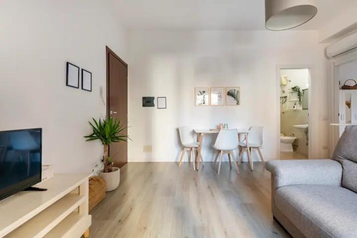 칼리아리 Irene'S House 아파트 외부 사진